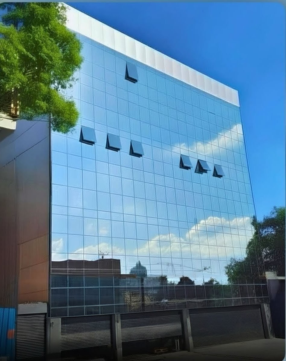 Referência de fachada Glazing, Pele de Vidro